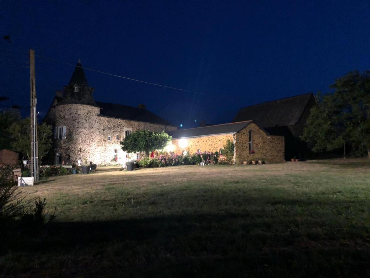 Manoir De La Provosterie Bed & Breakfast Ahuille ภายนอก รูปภาพ