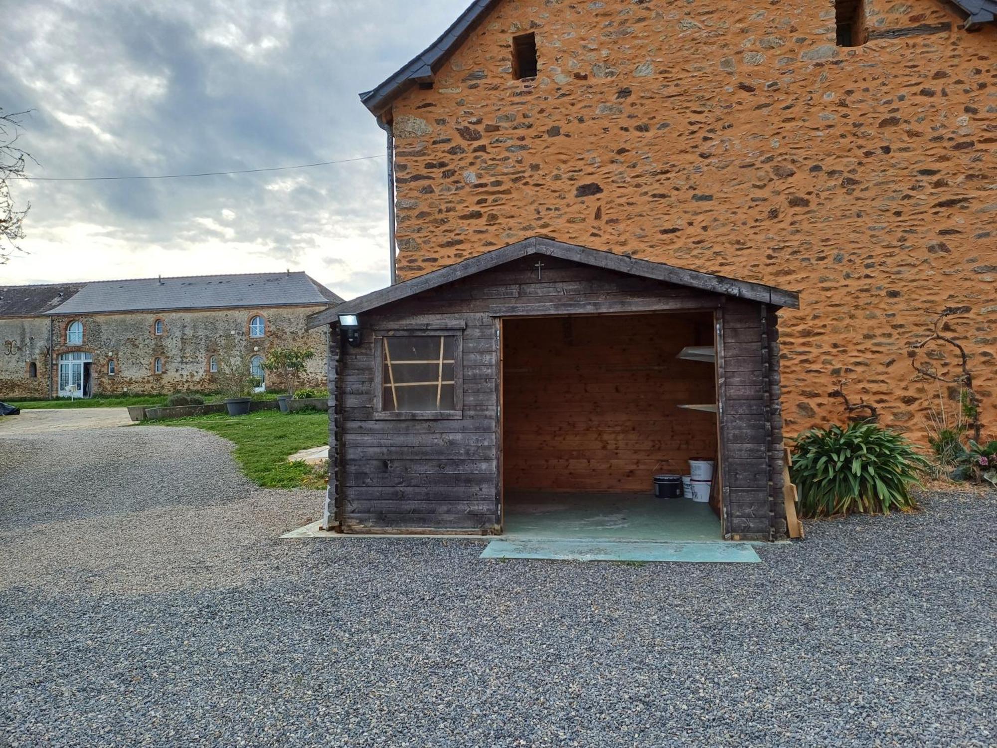 Manoir De La Provosterie Bed & Breakfast Ahuille ภายนอก รูปภาพ